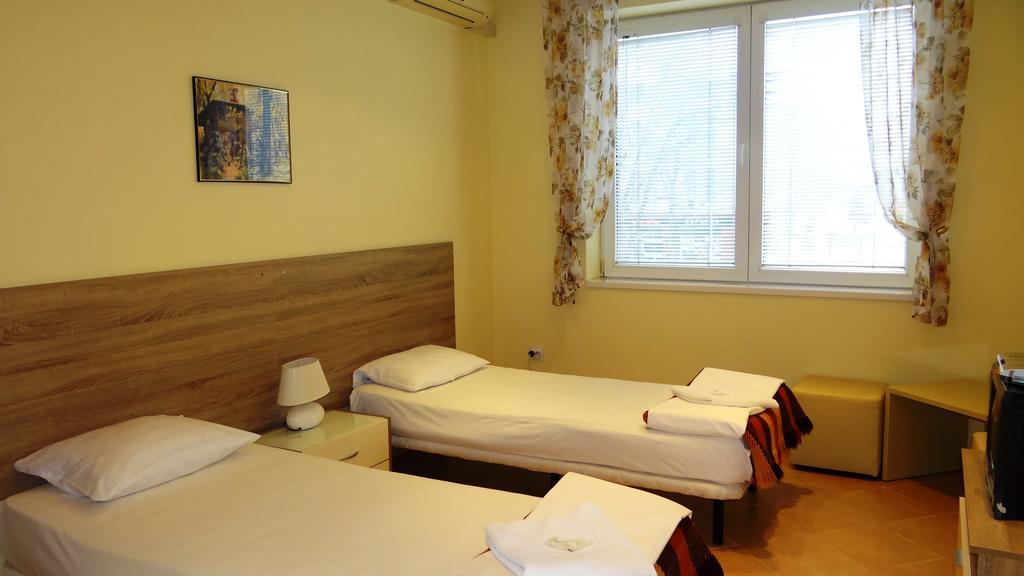 Guest Rooms Kom Sofia Rom bilde